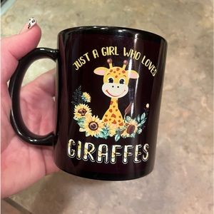 “Just a girl who loves Giraffes” 🦒🌻 MUG